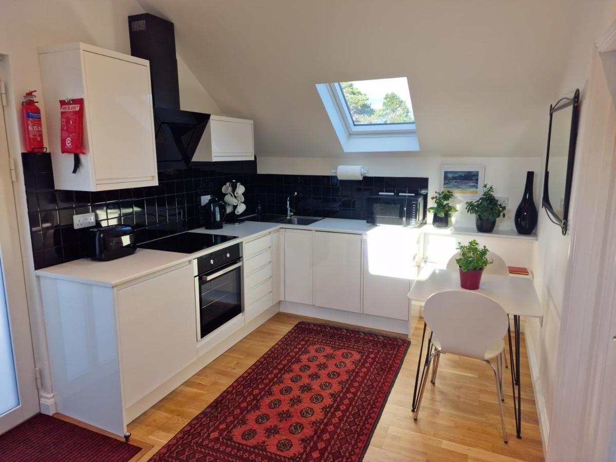 Blue Hills Luxury Apartment, Bay Front With Parking Falmouth Exteriör bild