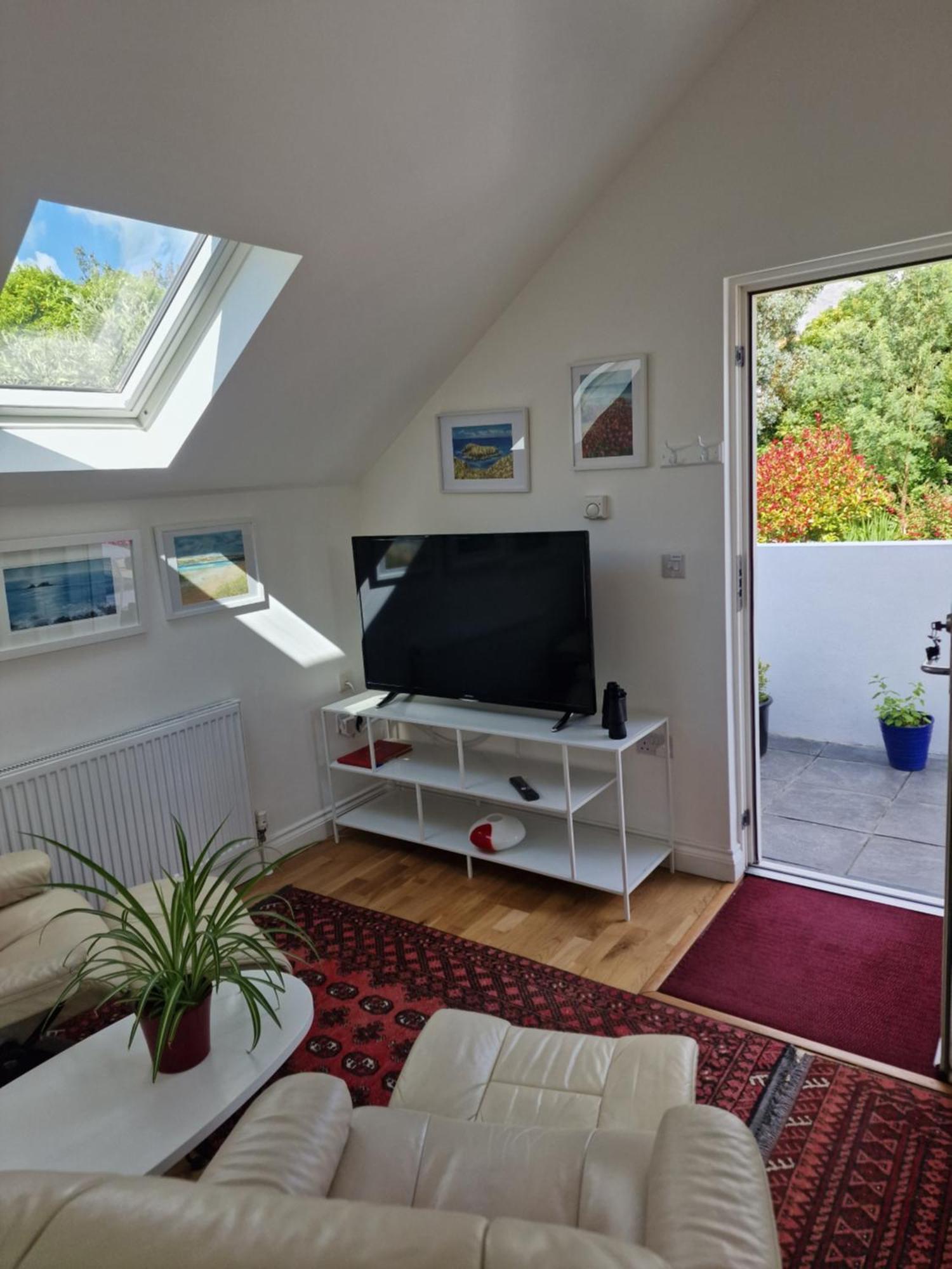 Blue Hills Luxury Apartment, Bay Front With Parking Falmouth Exteriör bild
